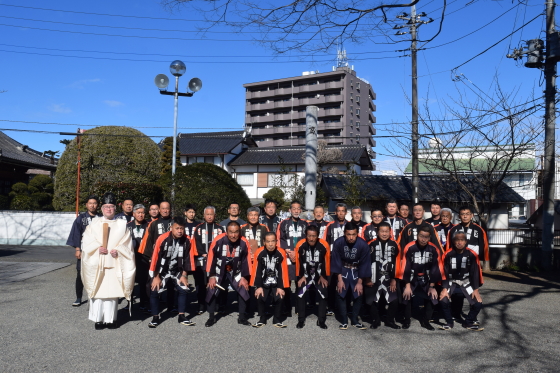 慰霊祭集合写真）